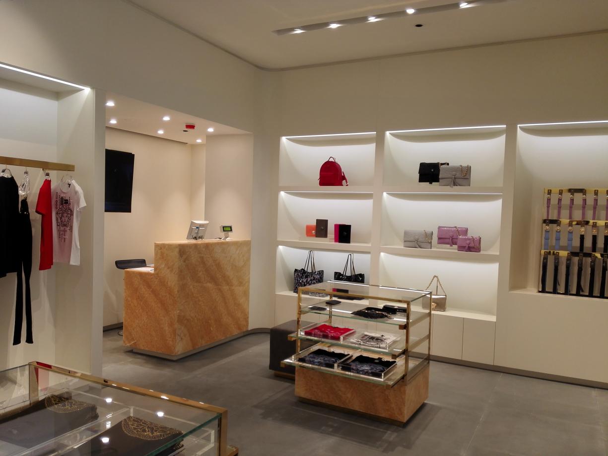 Versace Main Line@Shilla Duty Free Phuket,Thailand