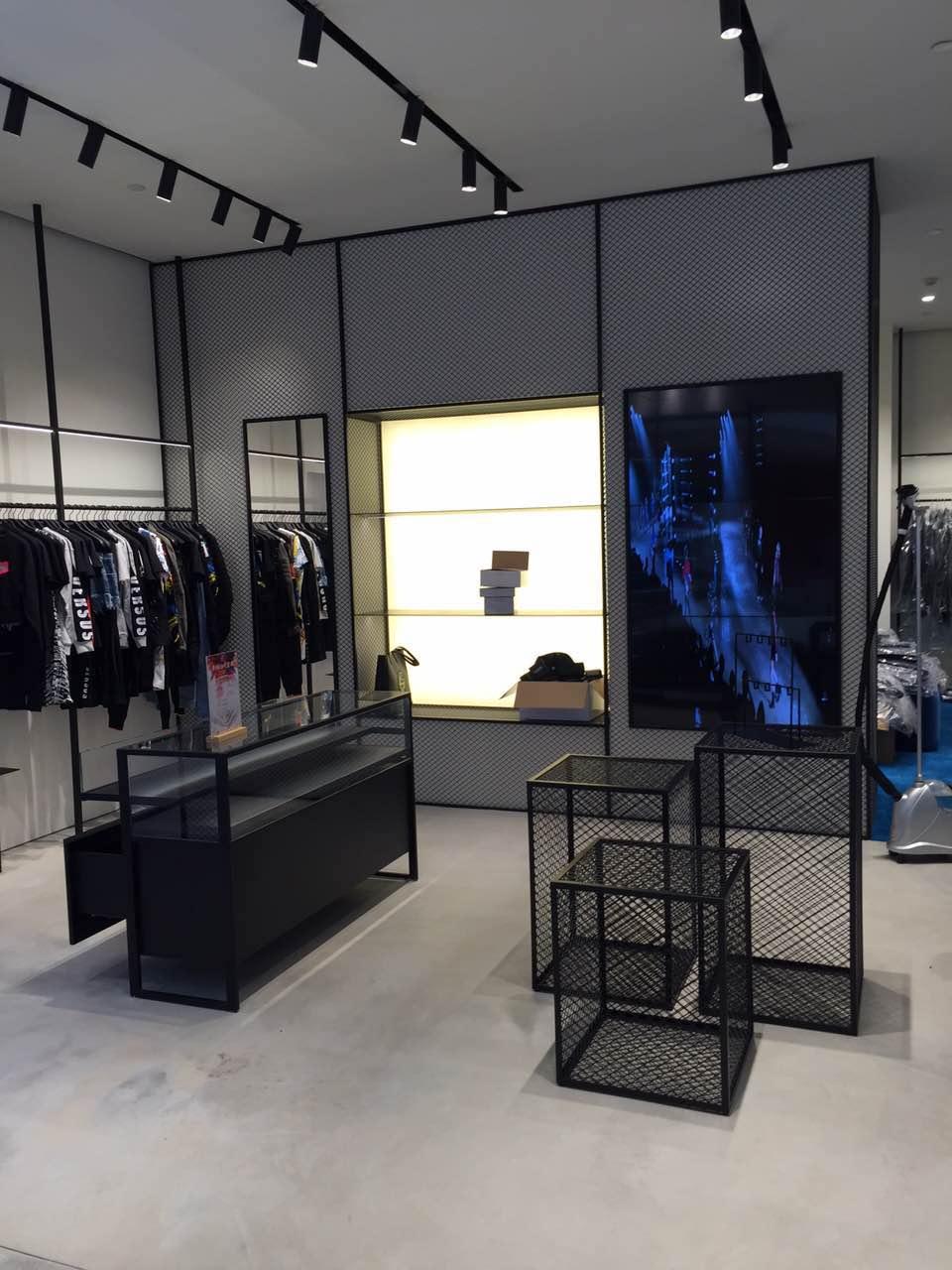 Versace Versus@The form, Haikou China