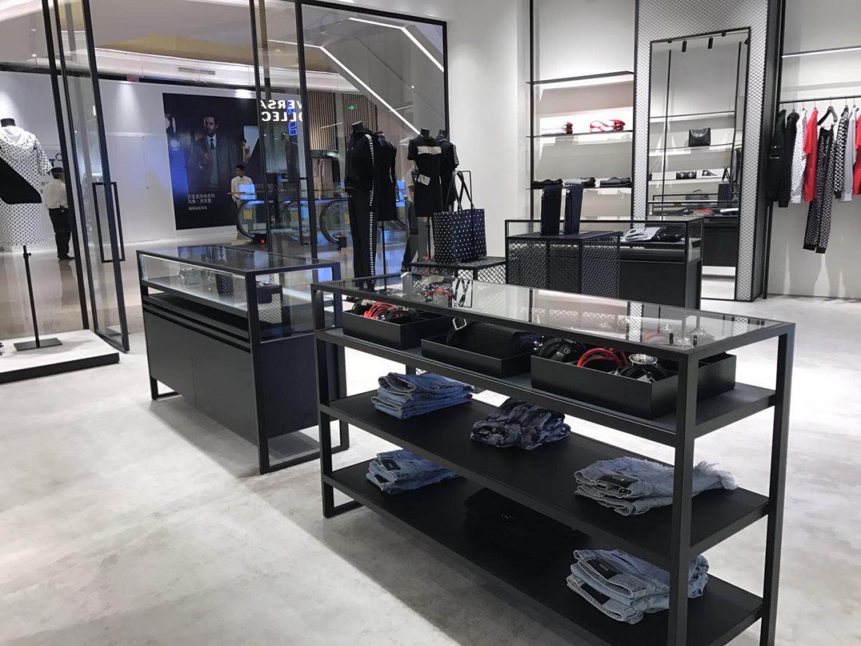 Versus Versace@Quanzhou MS City Mall, China