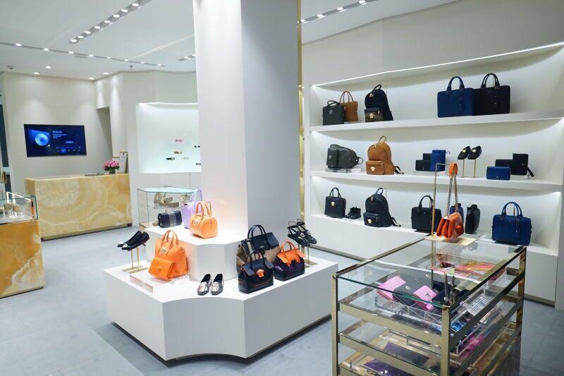 Versace First Line@Xiamen Airport