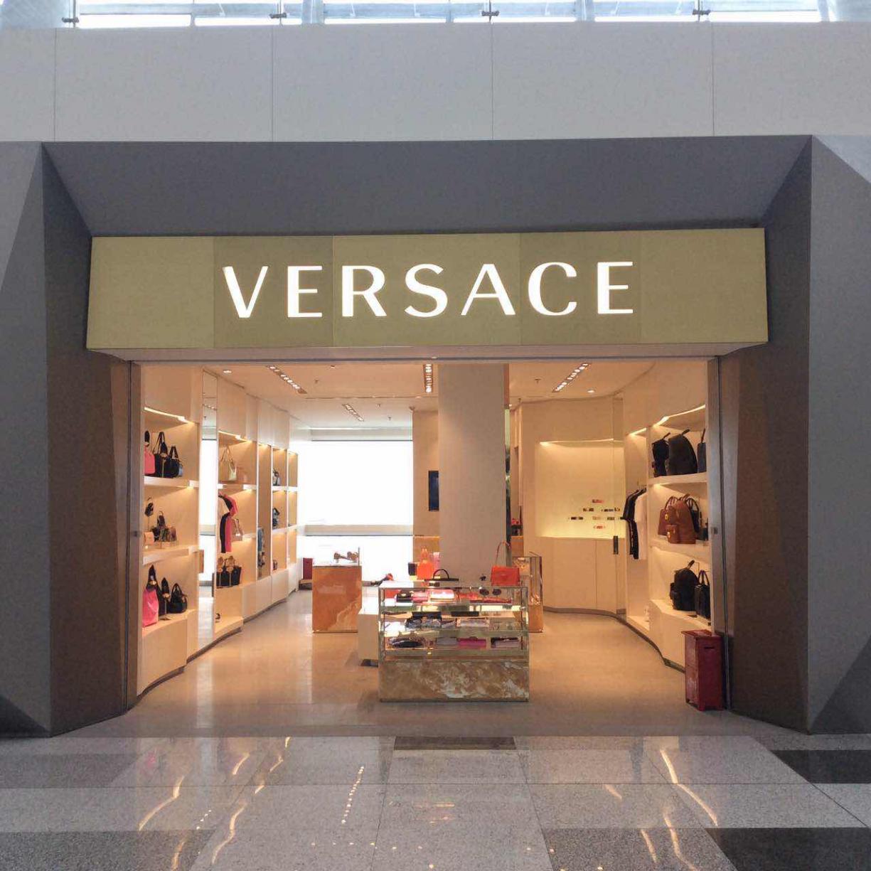 Versace First Line@Xiamen Airport